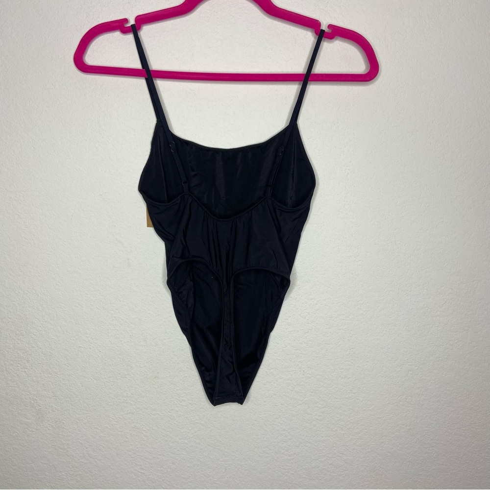 Only Hearts Black Second Skins Low Back Thong Bodysuit Size S NWT - Picture 4 of 9